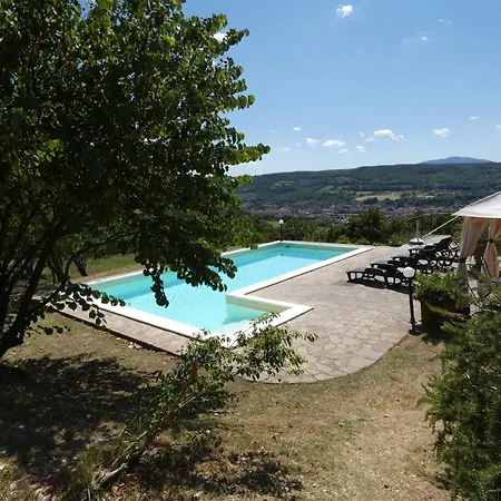 Сasa de vacaciones Scappo In Umbria, I Casali Del Re Guadamello